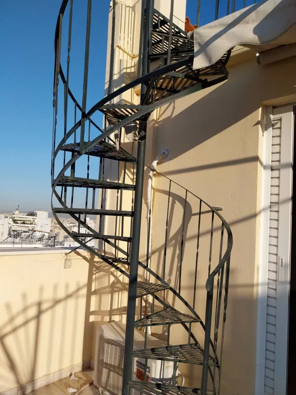 132 m² Three-Bedroom Apartment for Sale in Mets - Kallimarmaro, Athens Center — photo 3