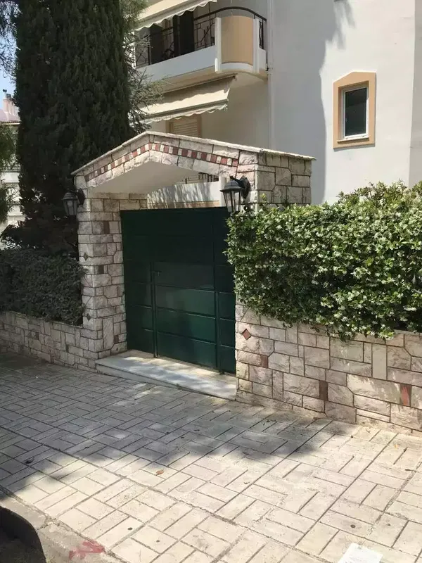 90 m² Apartment with Two Bedrooms for Sale in Glyfada, Athens Southern suburbs with Air conditioning