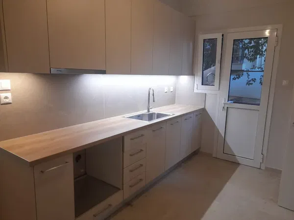 Two-Bedroom Renovated Apartment for Sale in Cholargos, Athens Northern suburbs — photo 4