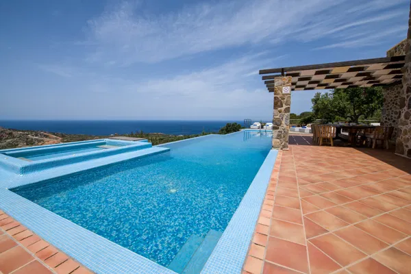 Sea View 145 m² Villa with Three Bedrooms for Sale in Kissamos, Chania — photo 2