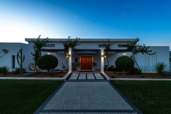 Five-Bedroom Sea-View Villa for Sale in Kalathas, Akrotiri — photo 4