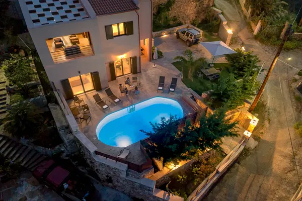 Sea-View Four-Bedroom Villa for Sale in Nio Chorio, Apokoronas