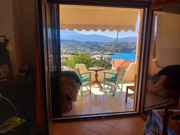 Two-Bedroom Renovated Apartment for Sale in Plaka Apokoronas, Apokoronas — photo 2