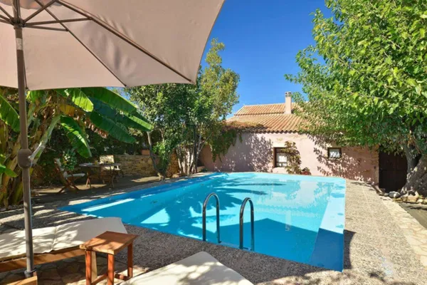 One-Bedroom Villa for Sale in Kontomari, Platanias