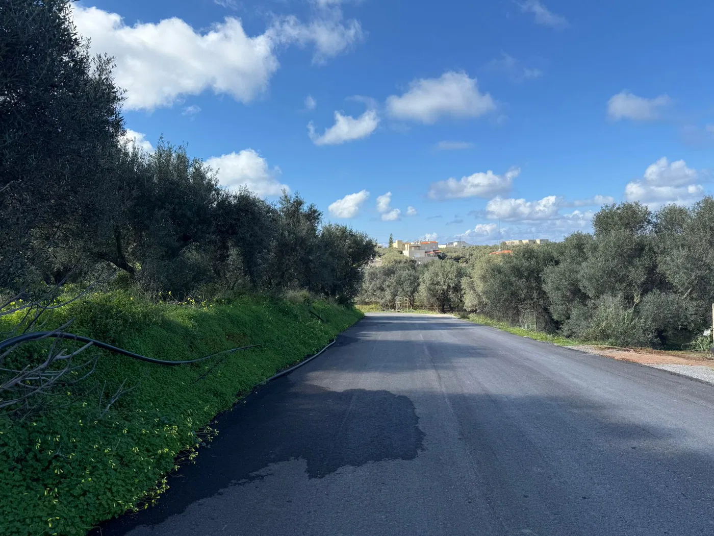 1,668 m² Plot for Sale in Galatas, Chania