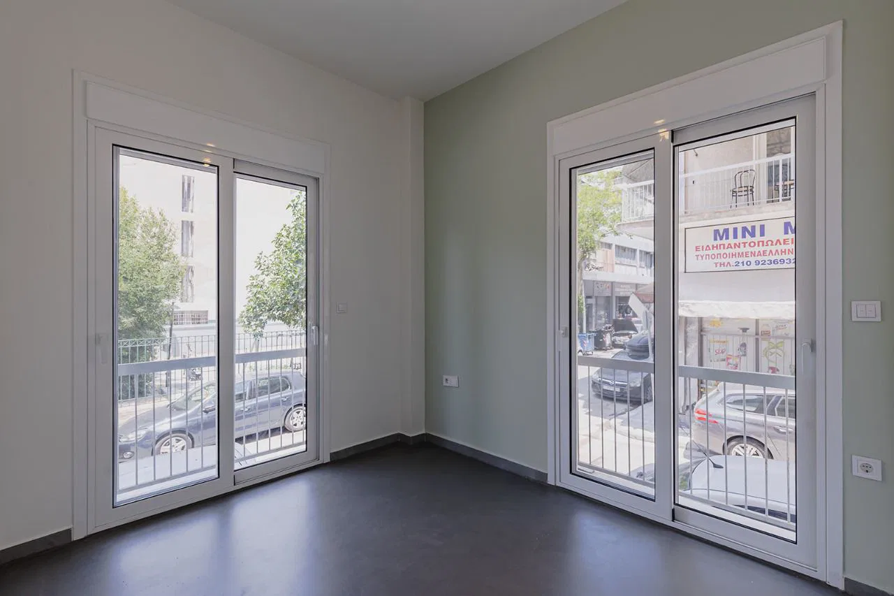 67 m² Two-Bedroom Renovated Apartment for Sale in Center Athens, Athens Center