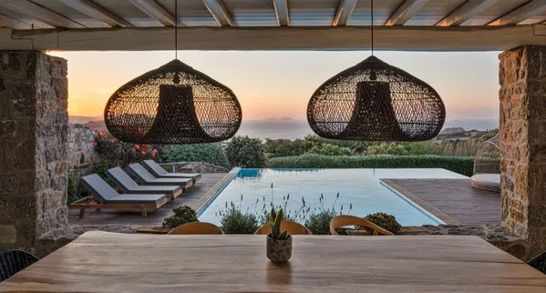 Sea-View 188 m² Villa with Five Bedrooms for Sale in Mykonos, Cyclades — photo 5