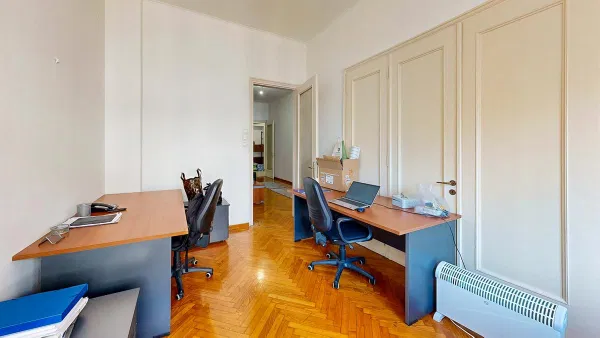 105 m² Apartment with Two Bedrooms for Sale in Center Athens, Athens Center — photo 2