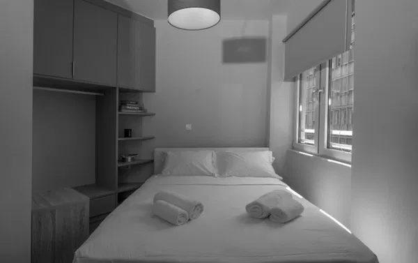 28 m² One-Bedroom Renovated Apartment for Sale in Center Athens, Athens Center — photo 2