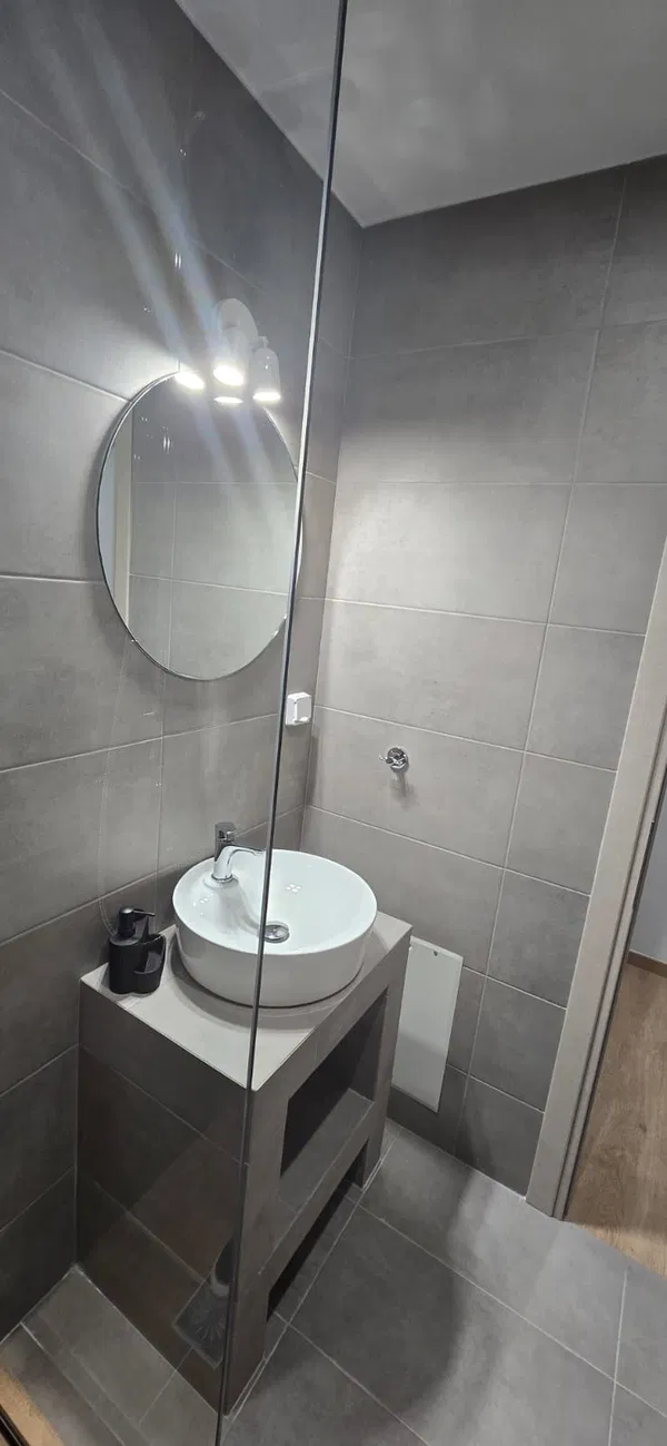 49 m² Apartment with One Bedrooms for Sale in Piraeus, Piraeus Suburbs — photo 4