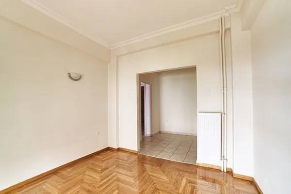 78 m² Two-Bedroom Apartment for Sale in Kypseli, Athens Center — photo 3