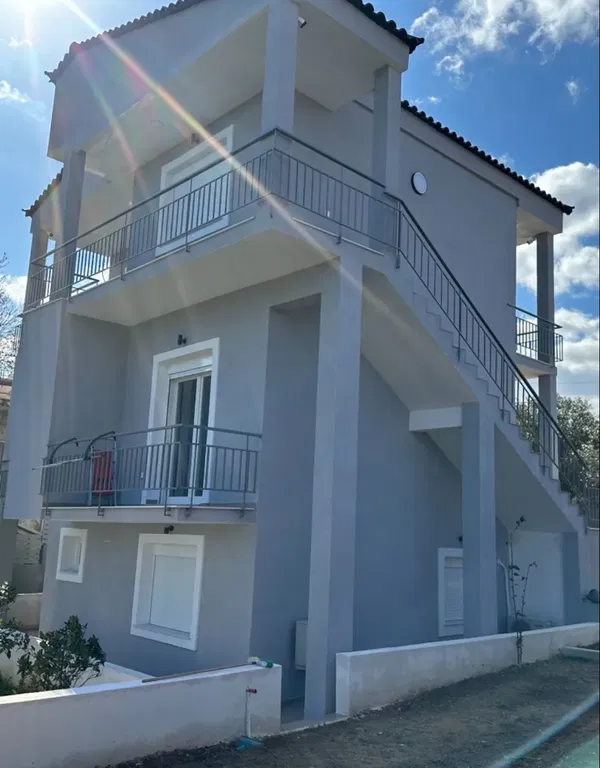 Five-Bedroom Renovated Villa for Sale in Nea Makri, Athens Eastern Suburbs — photo 5