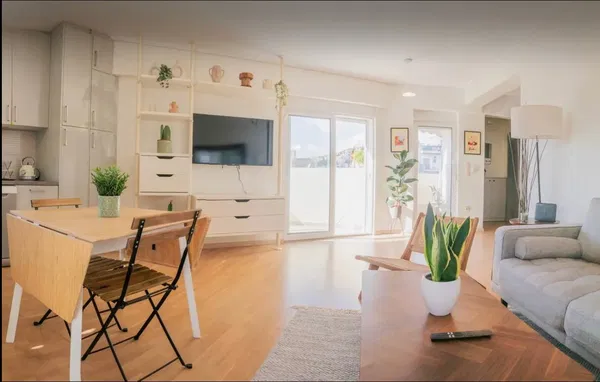 Renovated Three-Bedroom Penthouse for Sale in Neos Kosmos, Athens Center