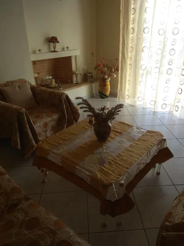 Sea-View Three-Bedroom Apartment for Sale in Tampouria, Piraeus — photo 4