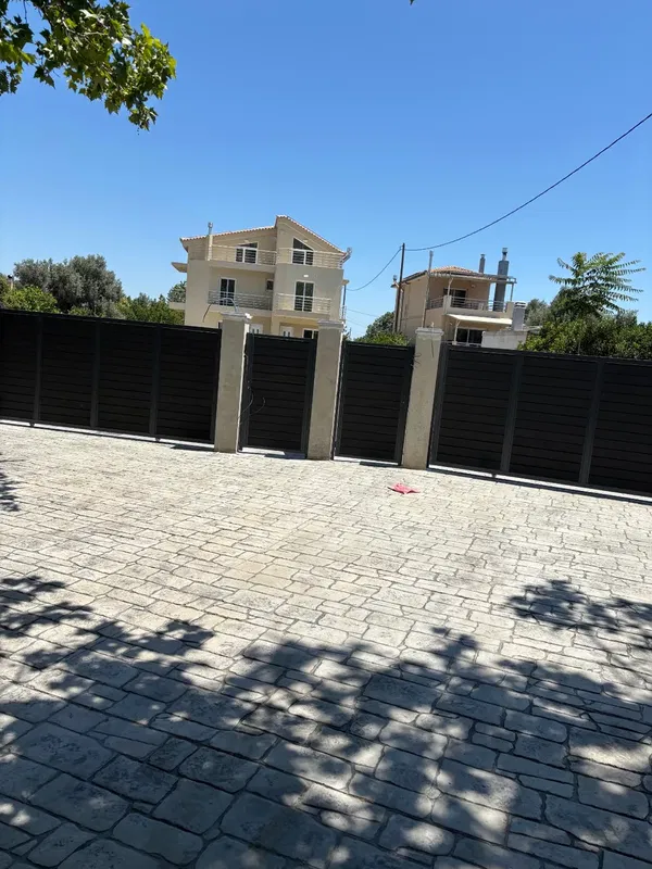 Three-Bedroom Contemporary Villa for Rent in Marathonas, Athens Eastern Suburbs — photo 2