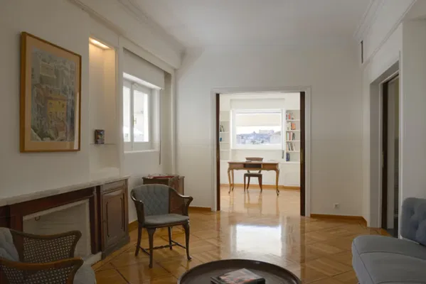 Four-Bedroom Renovated Apartment for Rent in Kolonaki - Lycabettus, Athens Center — photo 2