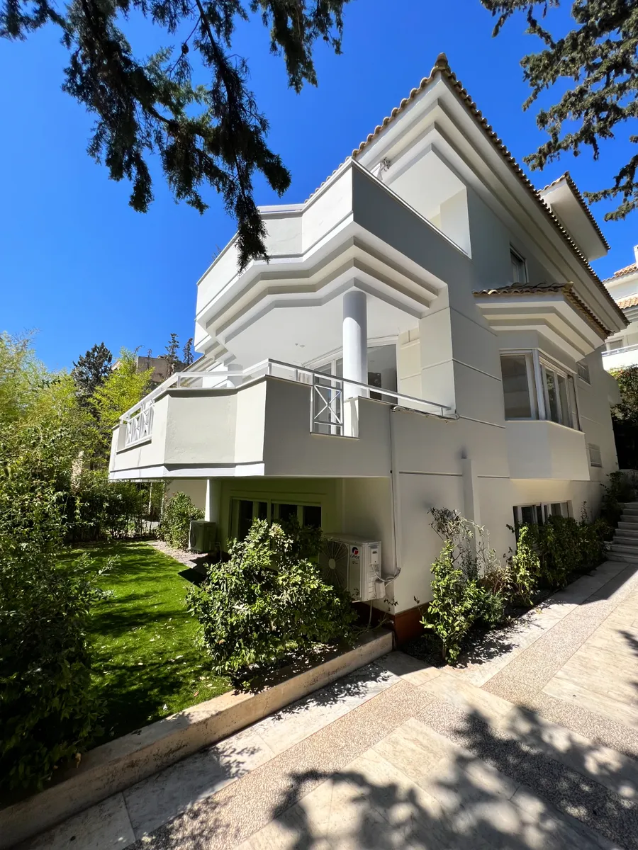 Renovated 520 m² Villa with Four Bedrooms for Rent in Psychiko - Filothei, Athens Northern suburbs
