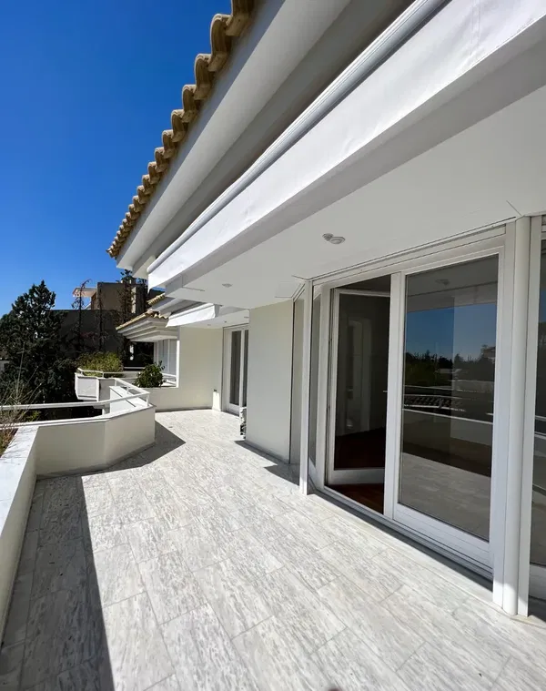 Renovated 520 m² Villa with Four Bedrooms for Rent in Psychiko - Filothei, Athens Northern suburbs — photo 2