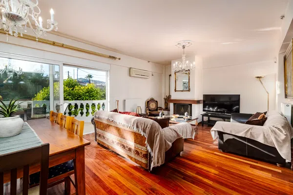 Six-Bedroom Villa for Rent in Vari - Varkiza, Athens Southern suburbs — photo 4