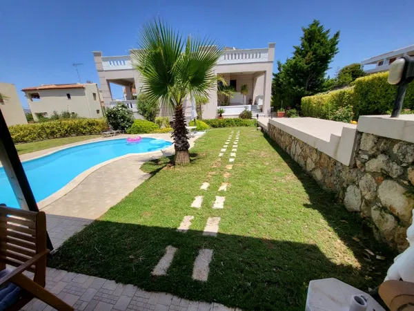 200 m² Apartment with Four Bedrooms for Sale in Agios Onoufrios, Akrotiri — photo 5