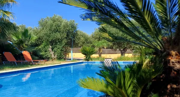 One-Bedroom Apartment for Sale in Tavronitis, Platanias