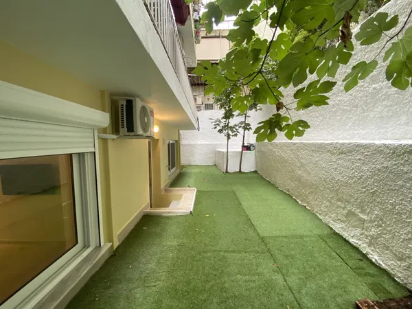 Renovated 120 m² Apartment with Two Bedrooms for Sale in Ampelokipoi, Athens Center