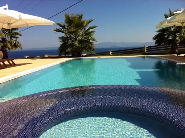 Sea View Four-Bedroom Apartment for Sale in Chaniotis Halkidikis, Kassandra — photo 2