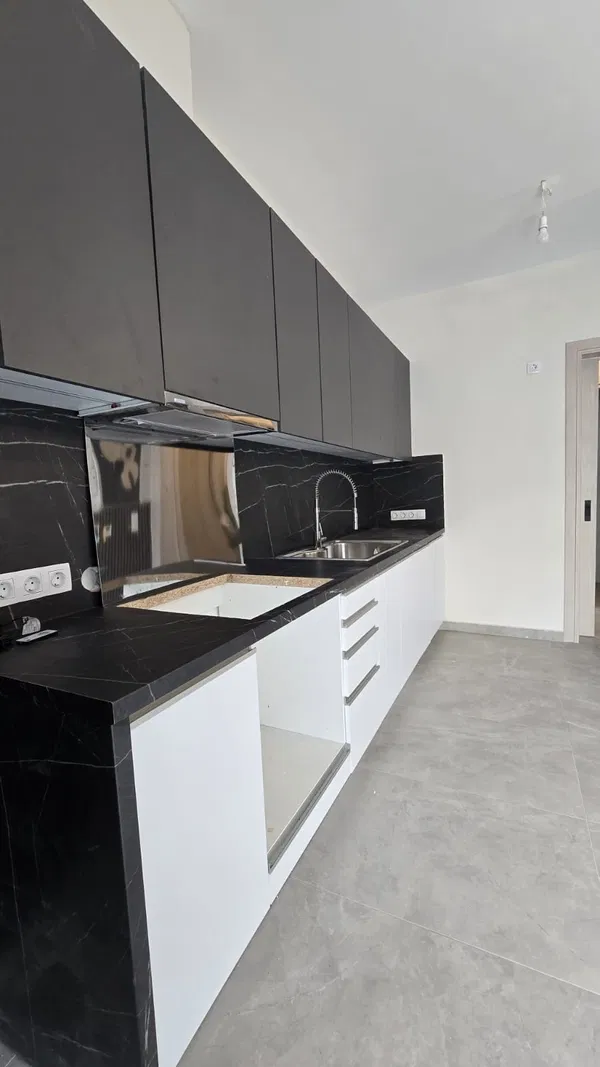 52 m² Two-Bedroom Apartment for Sale in Palaio Faliro, Athens Southern suburbs — photo 4