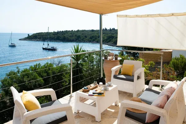 Renovated Four-Bedroom Villa for Sale in Paxoi Corfu, Corfu — photo 3