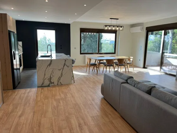 64 m² Apartment with Two Bedrooms for Sale in Center Athens, Athens Center — photo 4