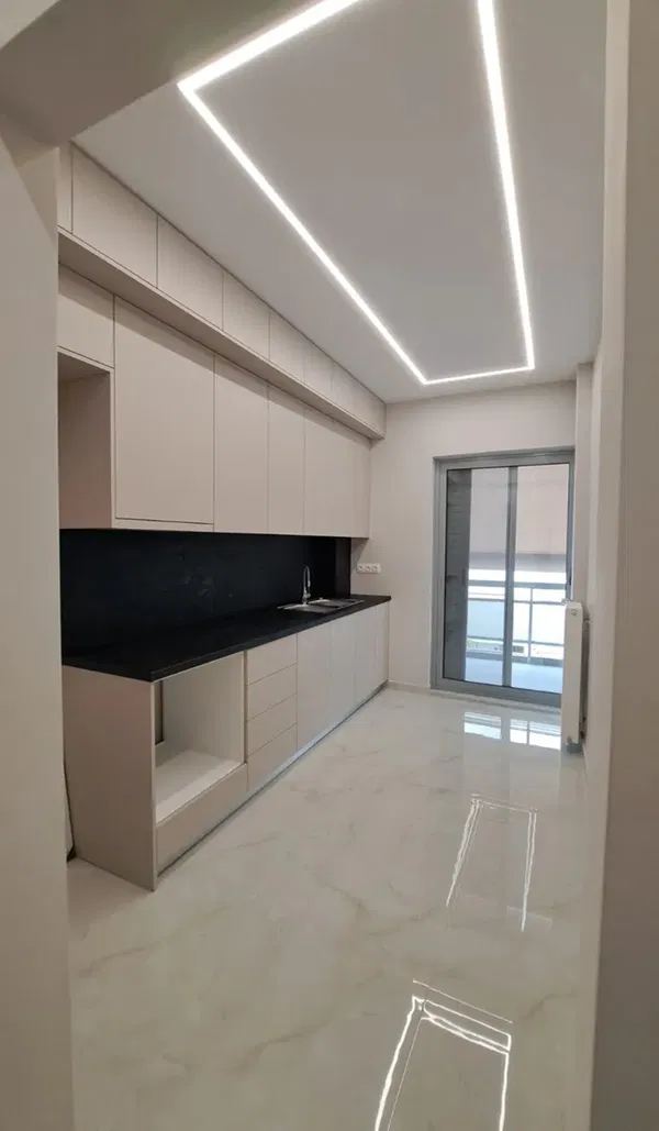 81 m² Two-Bedroom Renovated Apartment for Sale in Kallithea, Athens Southern suburbs — photo 4