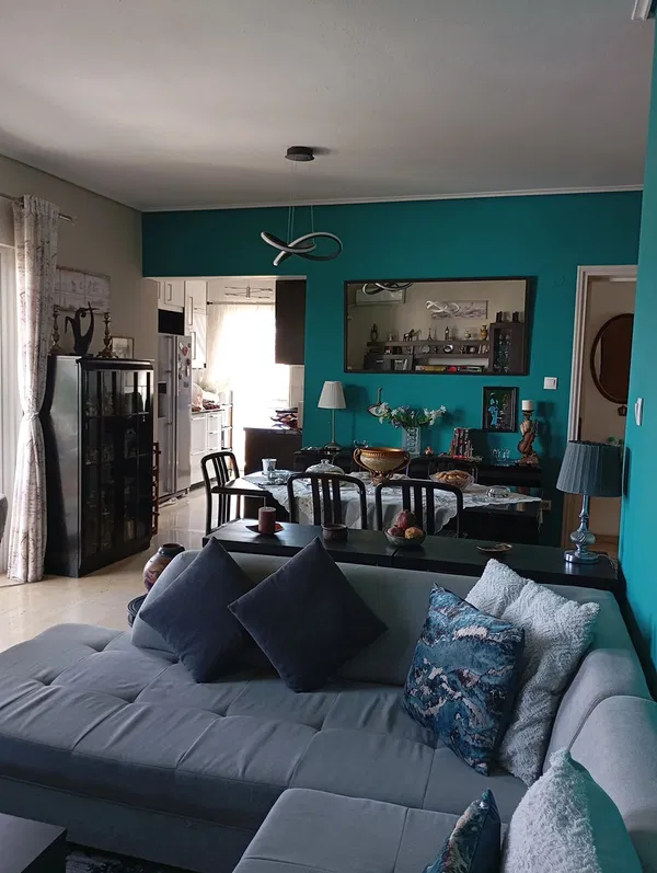 84 m² Two-Bedroom Apartment for Sale in Chalandri, Athens Northern suburbs