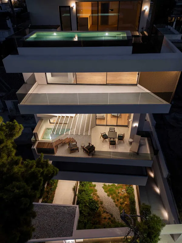 Sea-View 185 m² Apartment with Three Bedrooms for Sale in Glyfada, Athens Southern suburbs — photo 5