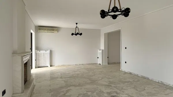 135 m² Sea View Three-Bedroom Apartment for Sale in Glyfada, Athens Southern suburbs — photo 3