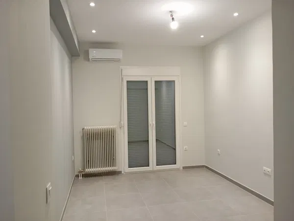 Renovated Two-Bedroom Apartment for Sale in Center Athens, Athens Center with Autonomous heating — photo 5