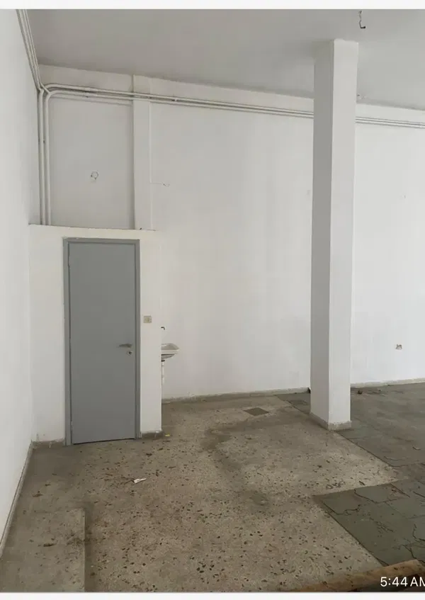 135 m² Commercial Space for Sale in Kolonaki - Lycabettus, Athens Center — photo 3