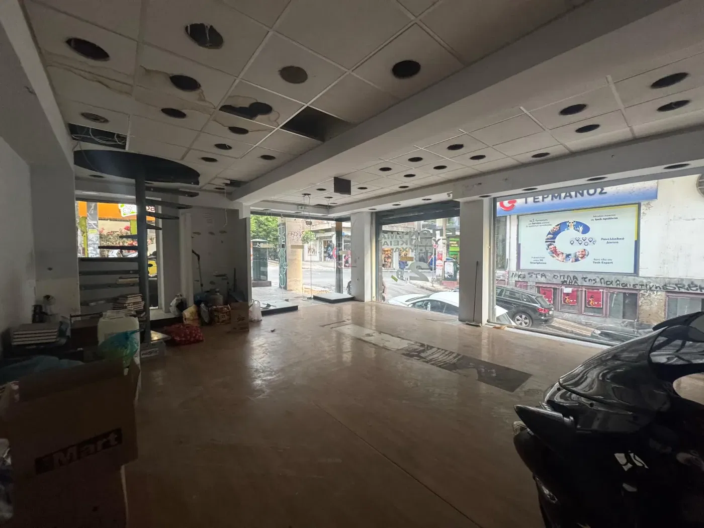 100 m² Renovated Commercial Space for Sale in Center Athens, Athens Center