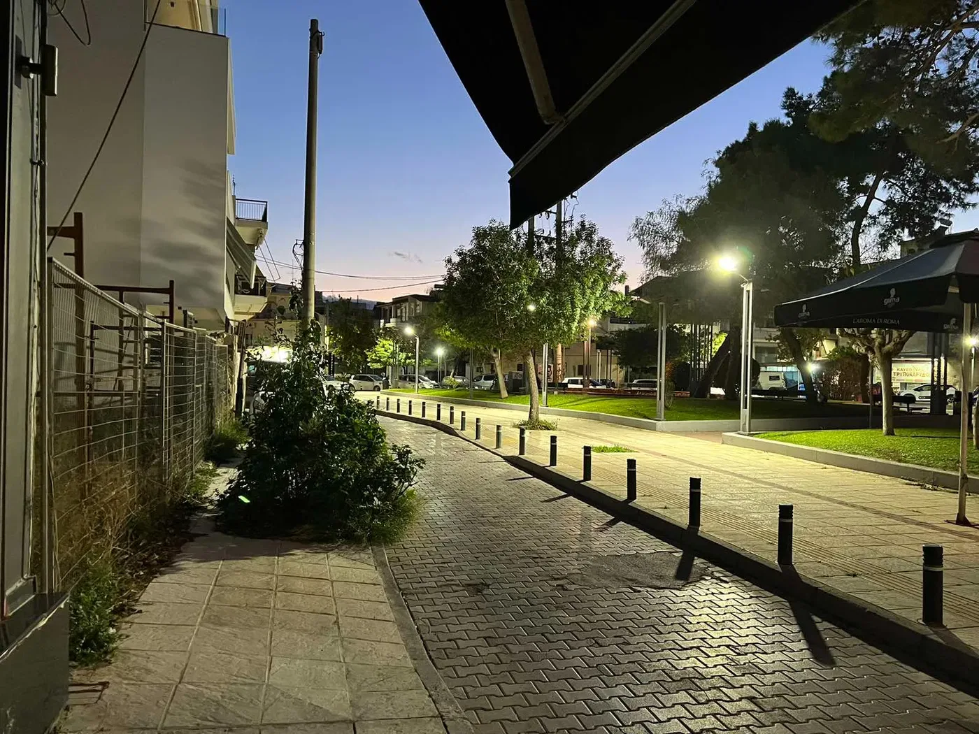 278 m² Plot for Sale in Peristeri, Athens Western Suburbs