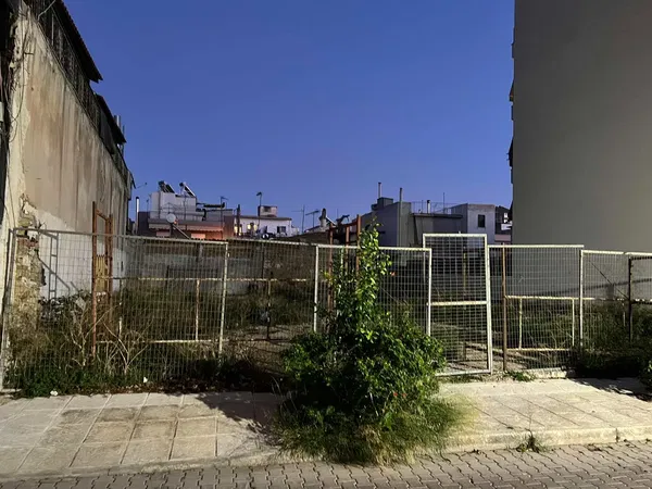 278 m² Plot for Sale in Peristeri, Athens Western Suburbs — photo 2