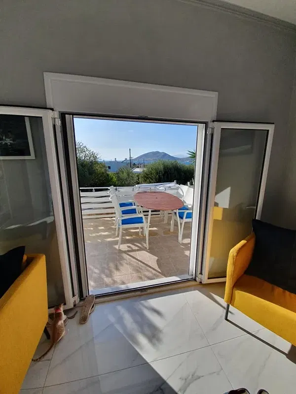 Two-Bedroom Renovated Apartment for Sale in Salamina, Argosaronikos islands — photo 5