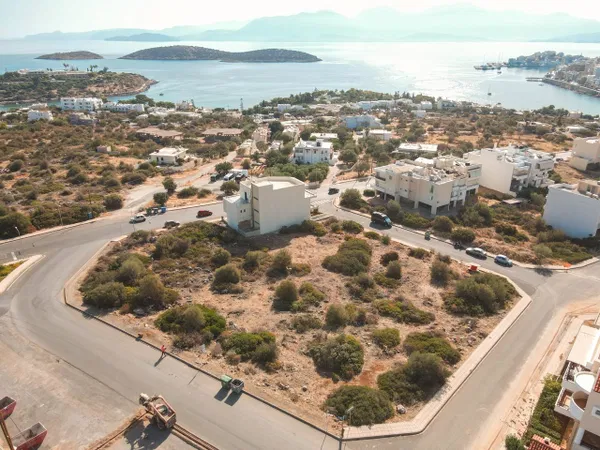 Sea-View 3,905 m² Plot for Sale in Agios Nikolaos, Lasithi