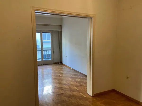102 m² Two-Bedroom Apartment for Sale in Kypseli, Athens Center — photo 4