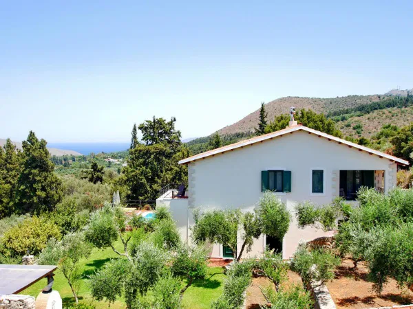 Sea View Four-Bedroom Villa for Sale in Filippos, Apokoronas — photo 2
