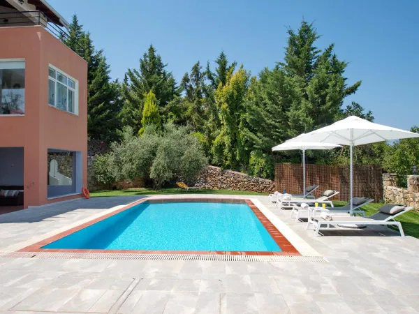 Sea-View Three-Bedroom Villa for Sale in Filippos, Apokoronas — photo 2