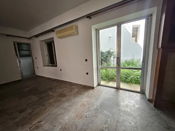 77 m² Two-Bedroom Apartment for Sale in Koum Kapi, Chania — photo 4
