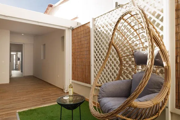 One-Bedroom Renovated Apartment for Rent in Nea Chora, Chania — photo 3