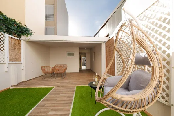 One-Bedroom Renovated Apartment for Rent in Nea Chora, Chania — photo 2