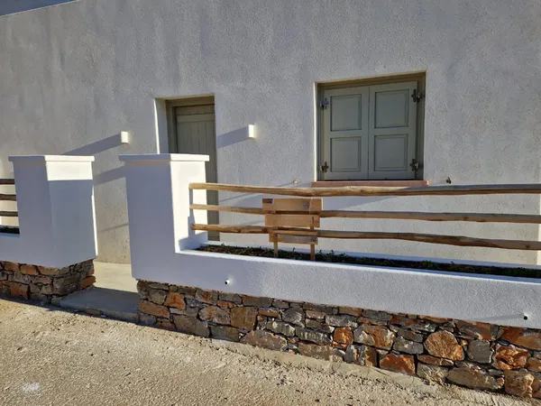 Sea-View Two-Bedroom Villa for Sale in Folegandros, Cyclades — photo 5