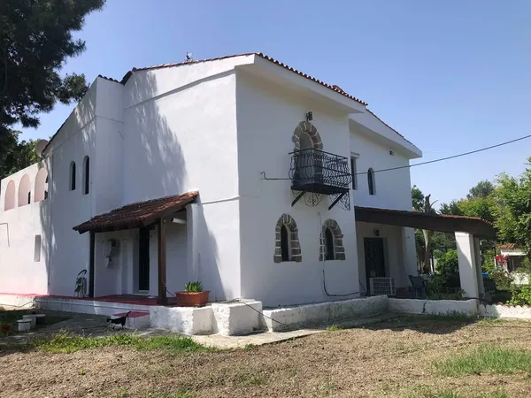 250 m² Three-Bedroom Villa for Sale in Rhodes, Dodecanese Islands — photo 3