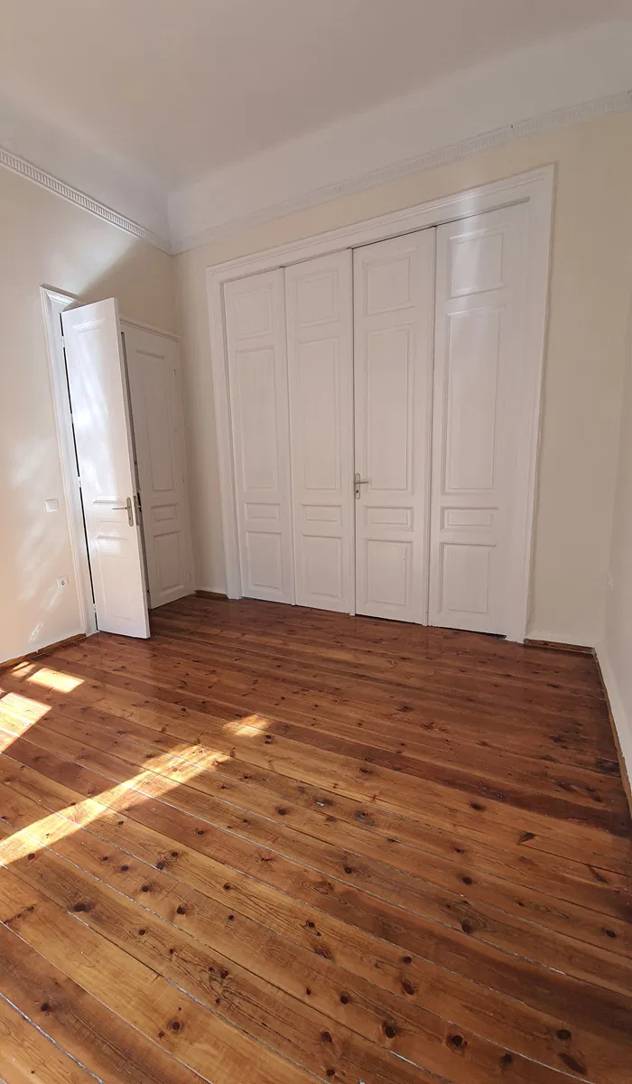 100 m² Three-Bedroom Renovated Apartment for Sale in Patision - Acharnon, Athens Center